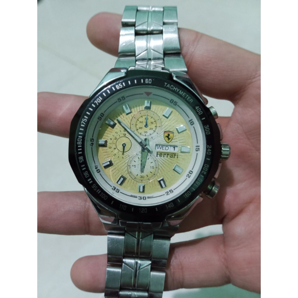 Jam Tangan Pria Ferrari