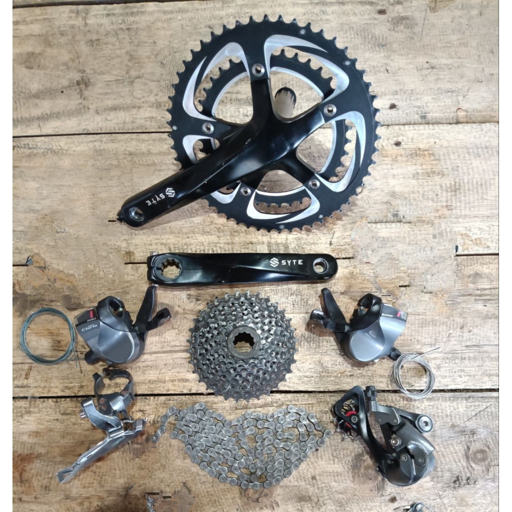 groupset shimano claris 2x8speed