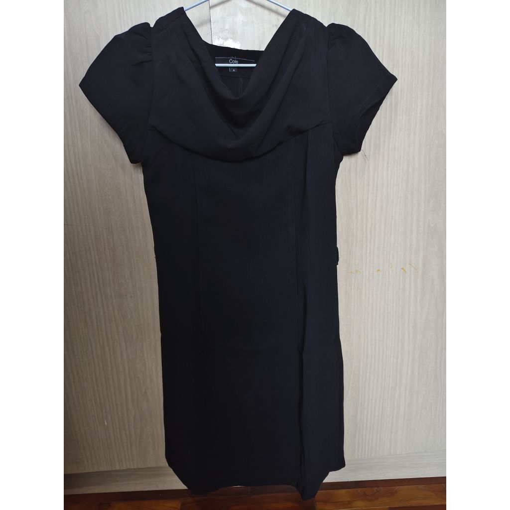 Preloved dress like new cole size s