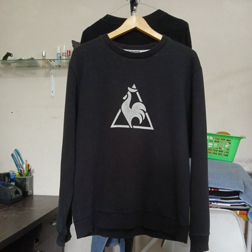 Kaos katun tebal Crewneck lengan panjang warna hitam pekat kerah kencang LECOQ SPORTIF second Origin