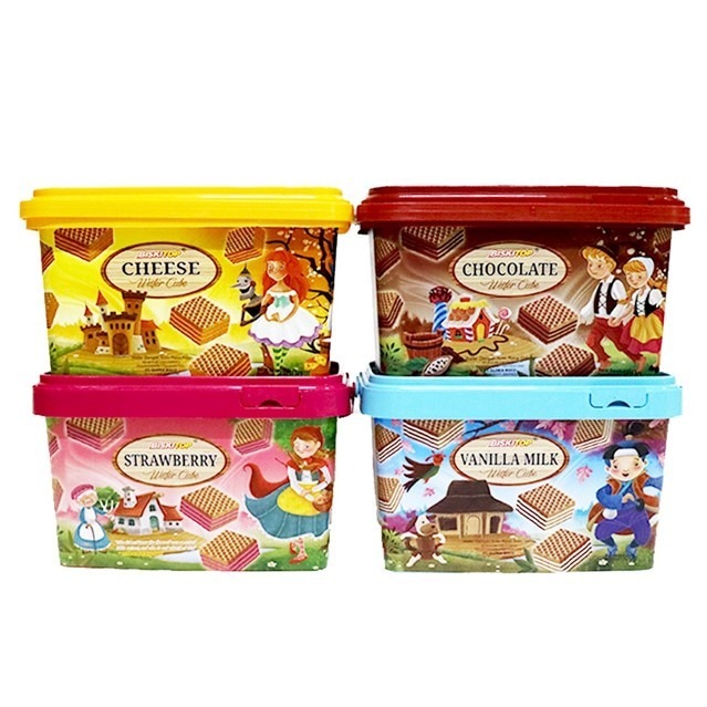 BISKITOP WAFER CUBE 180GR - Biskitop Wafer Murah EXP 06/2027