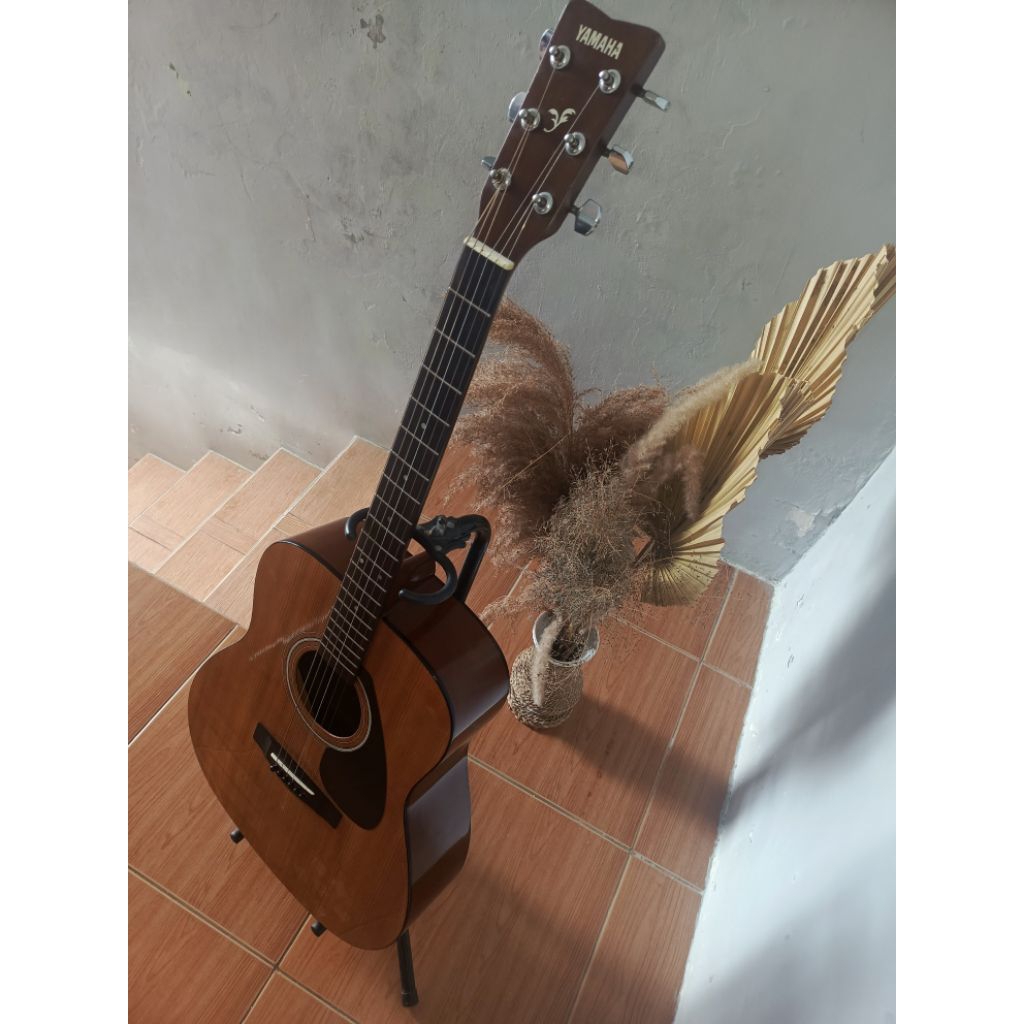 (SECOND) Yamaha f310 original gitar akustik merk Yamaha f310 originald
