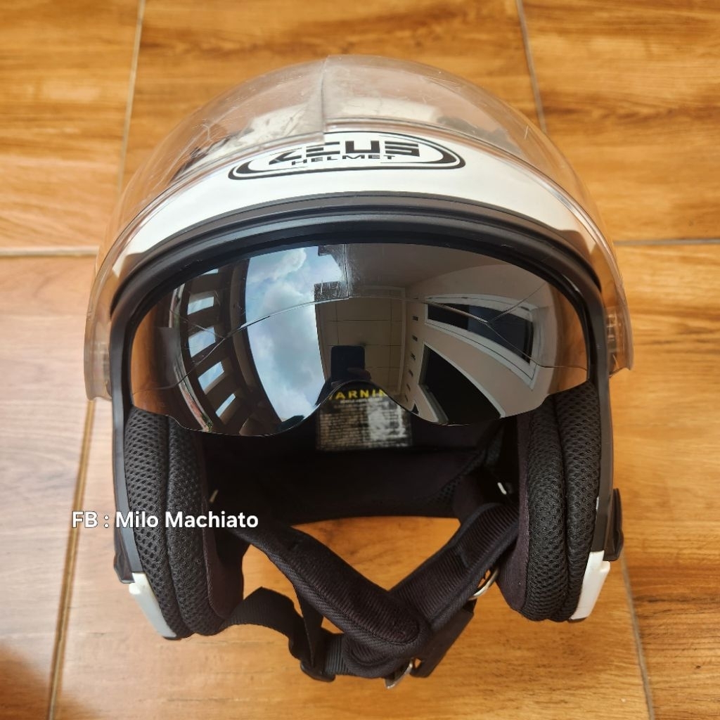 Helm Zeus Zs 611 SECOND