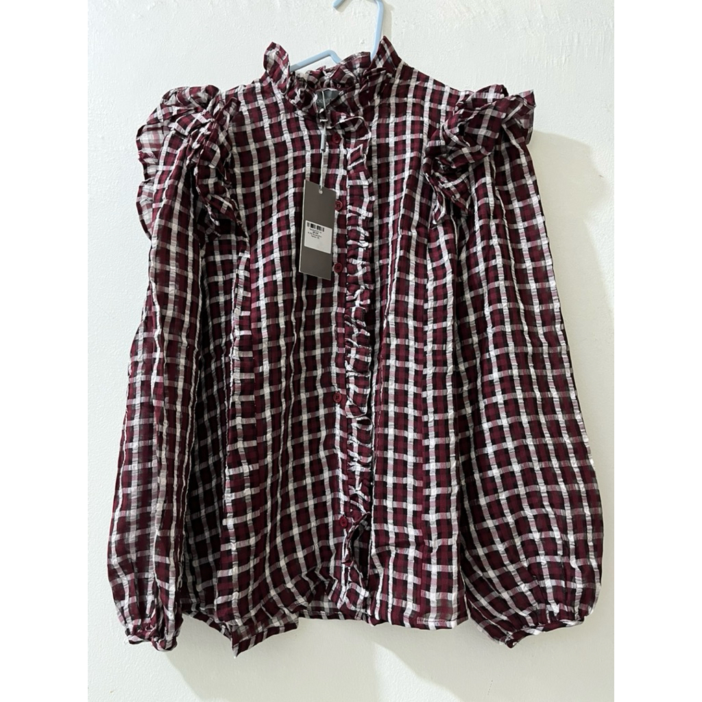 Ruffle Square Shirt Maroon - Benang Jarum (M)
