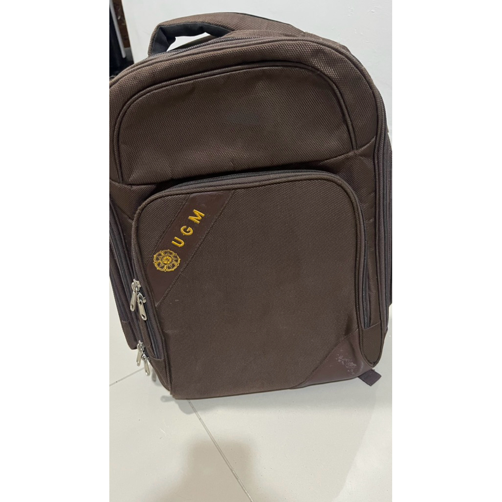 Tas Ransel Souvenir UGM – Kondisi Masih Bagus