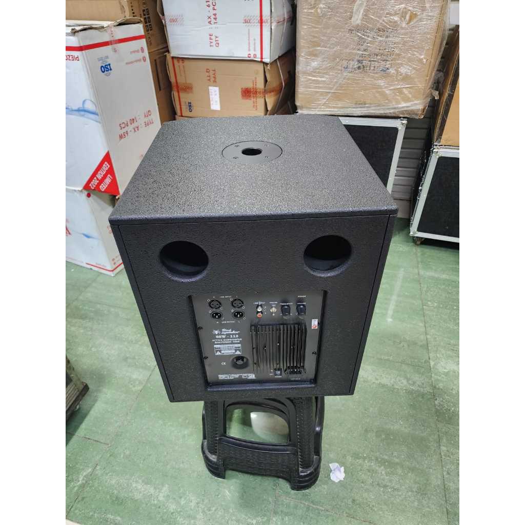 Subwoofer Aktif BLACK SPIDER 12 inch SSW112 / SSW-112 – Active Indoor Subwofer black spider