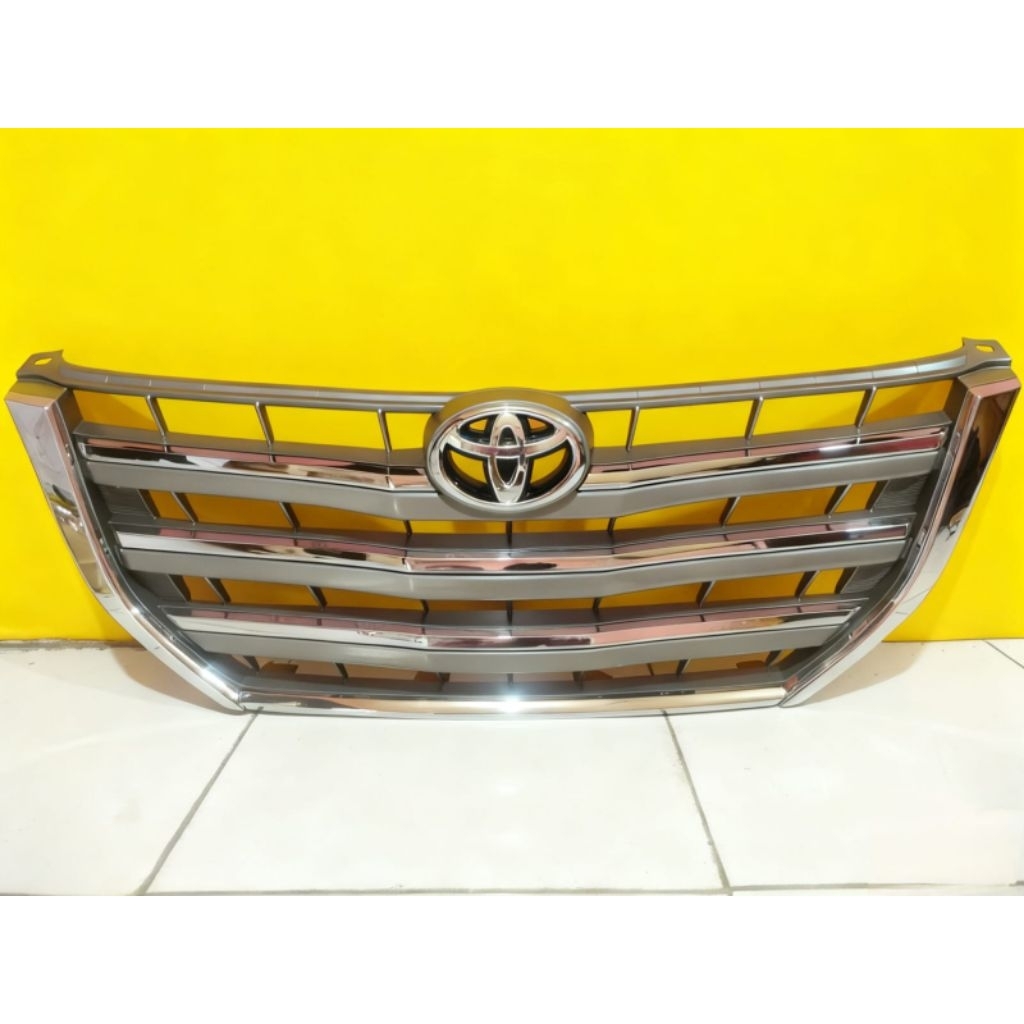 GRIL NEW INNOVA 2015