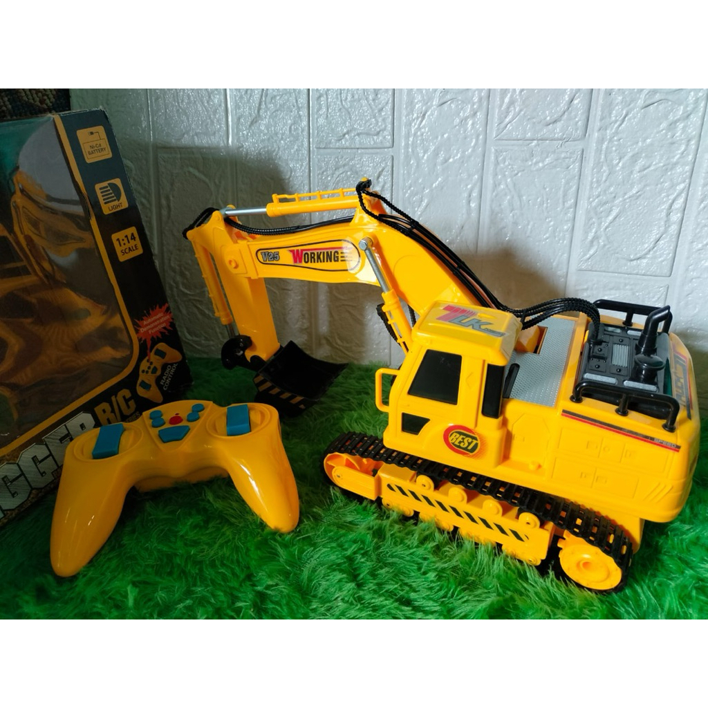 Rc excavator beko remote control