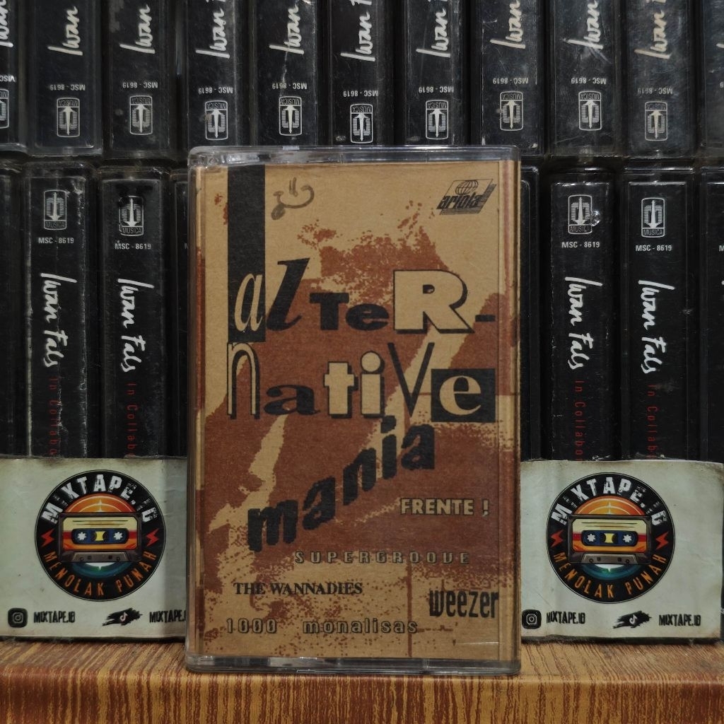 Kaset - Alternative Mania - Kompilasi Barat - Frente, Weezer, Supergroove, The Wanna dies, 1000 Mona