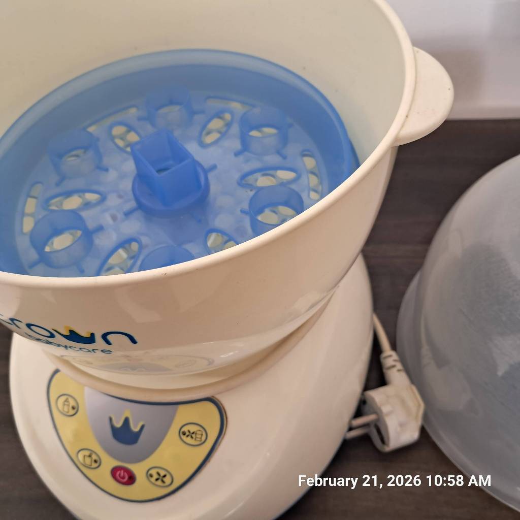 Sterilizer Botol Bayi - Crown Babycare Sterilizer (PRELOVED)