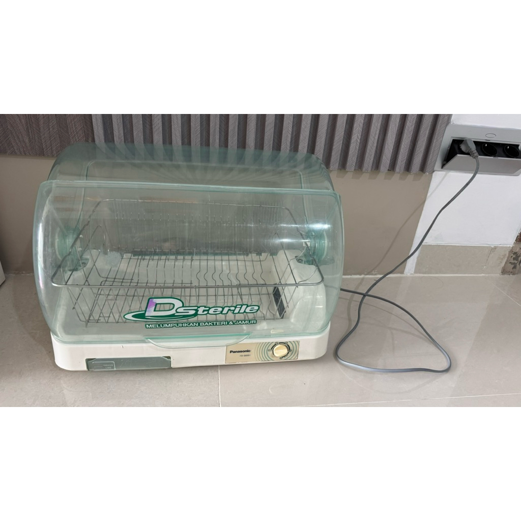 Dsterile Panasonic FD-S03S1 Sterilizer dish dryer ( Preloved )
