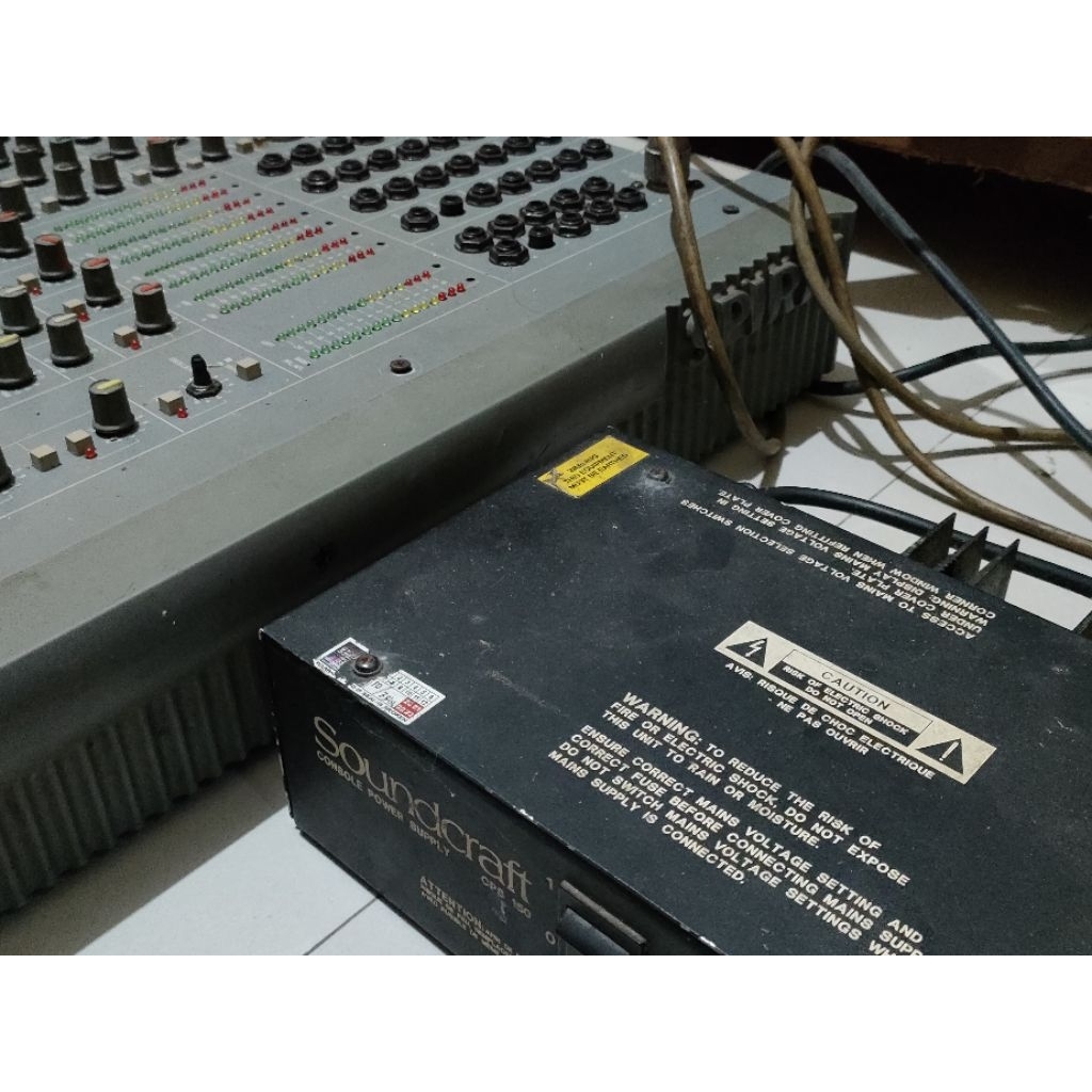 MIXER SOUNDCRAFT Spirit Studio Bekas/Second
