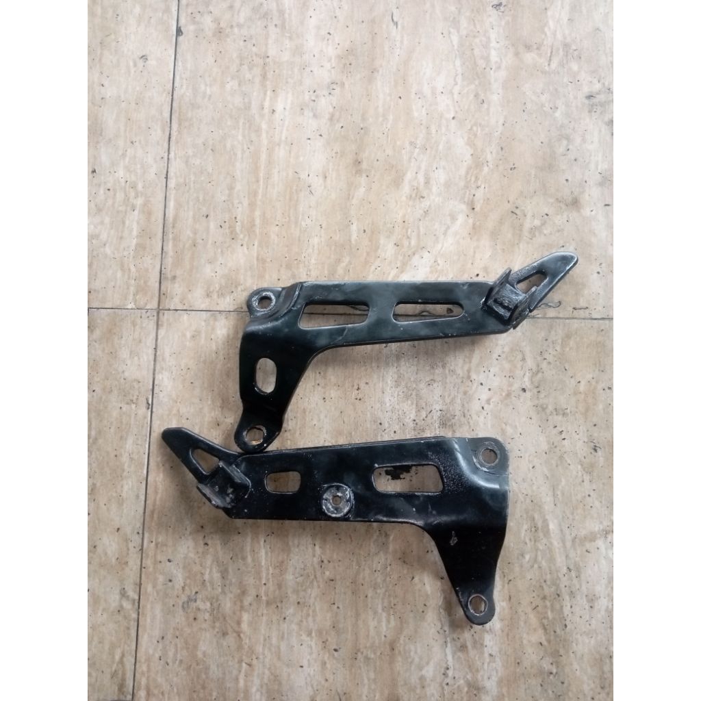 footstep belakang FIZ R / VEGA LAMA/ ALFA / CRYPTON