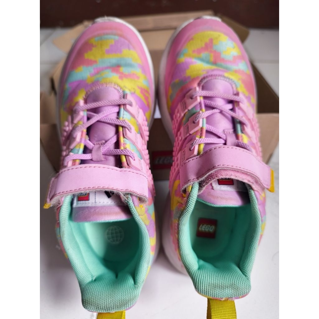 Preloved Adidas Lego TR21