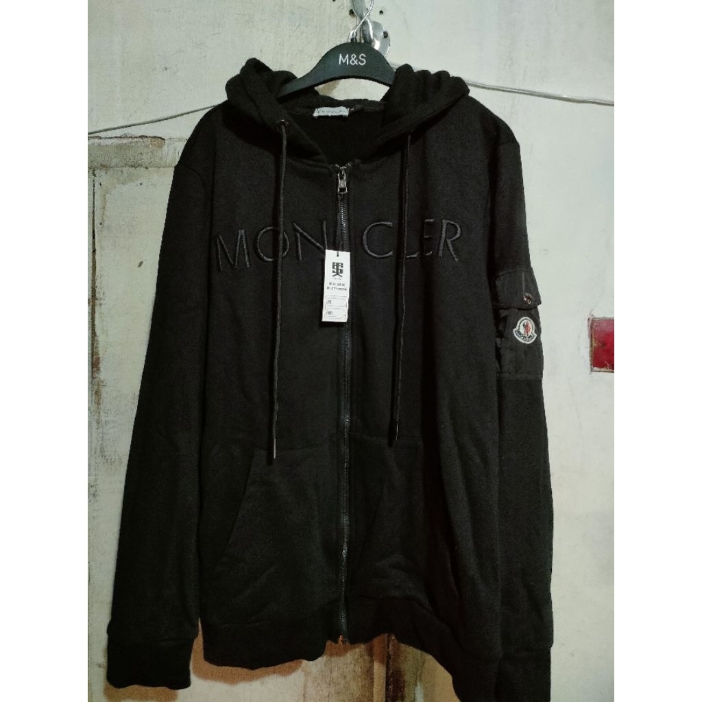 jaket biasa ziper MONCLER saku samping
