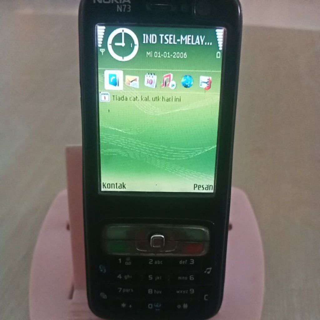 Nokia N73