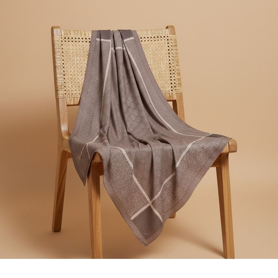 Scarf Saffiya Motif Haifa Voal Premium Dior 115 x 115 Segi Empat