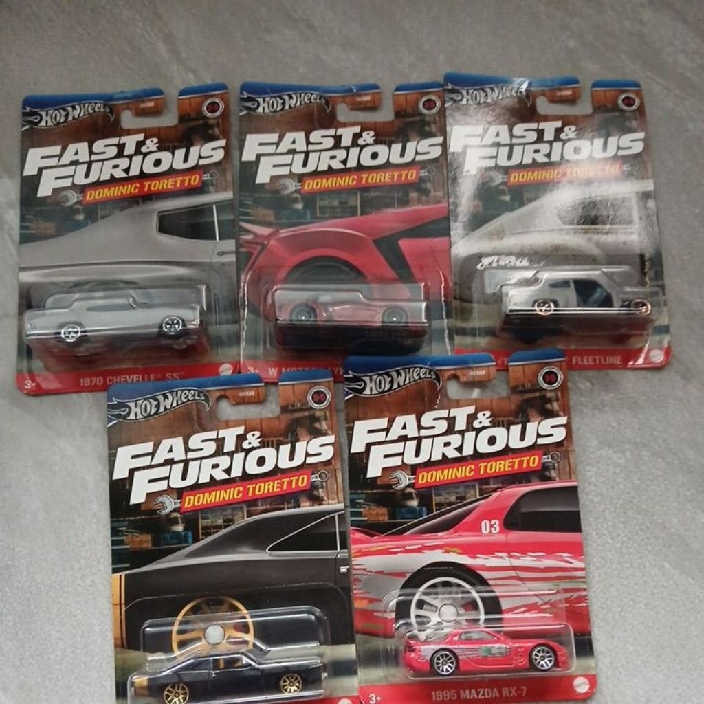 Hot Wheels Fast & Furious Dominic Toretto Set Isi 5 - Mulus/Mint