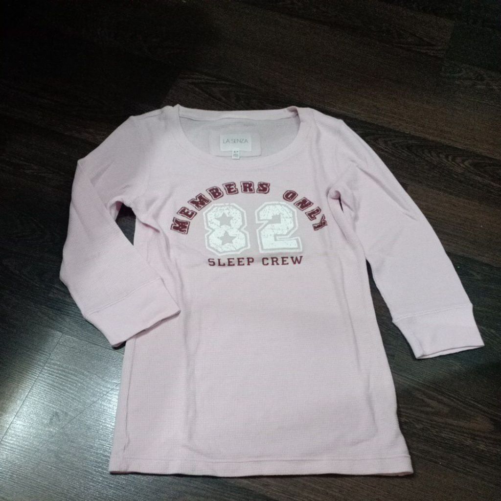 preloved kaos lengan panjang pink muda La Senza