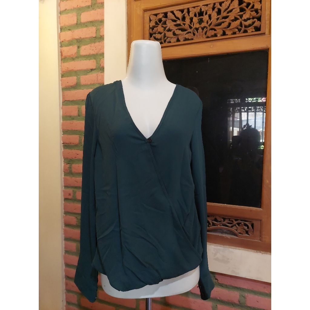 blouse hijau botol