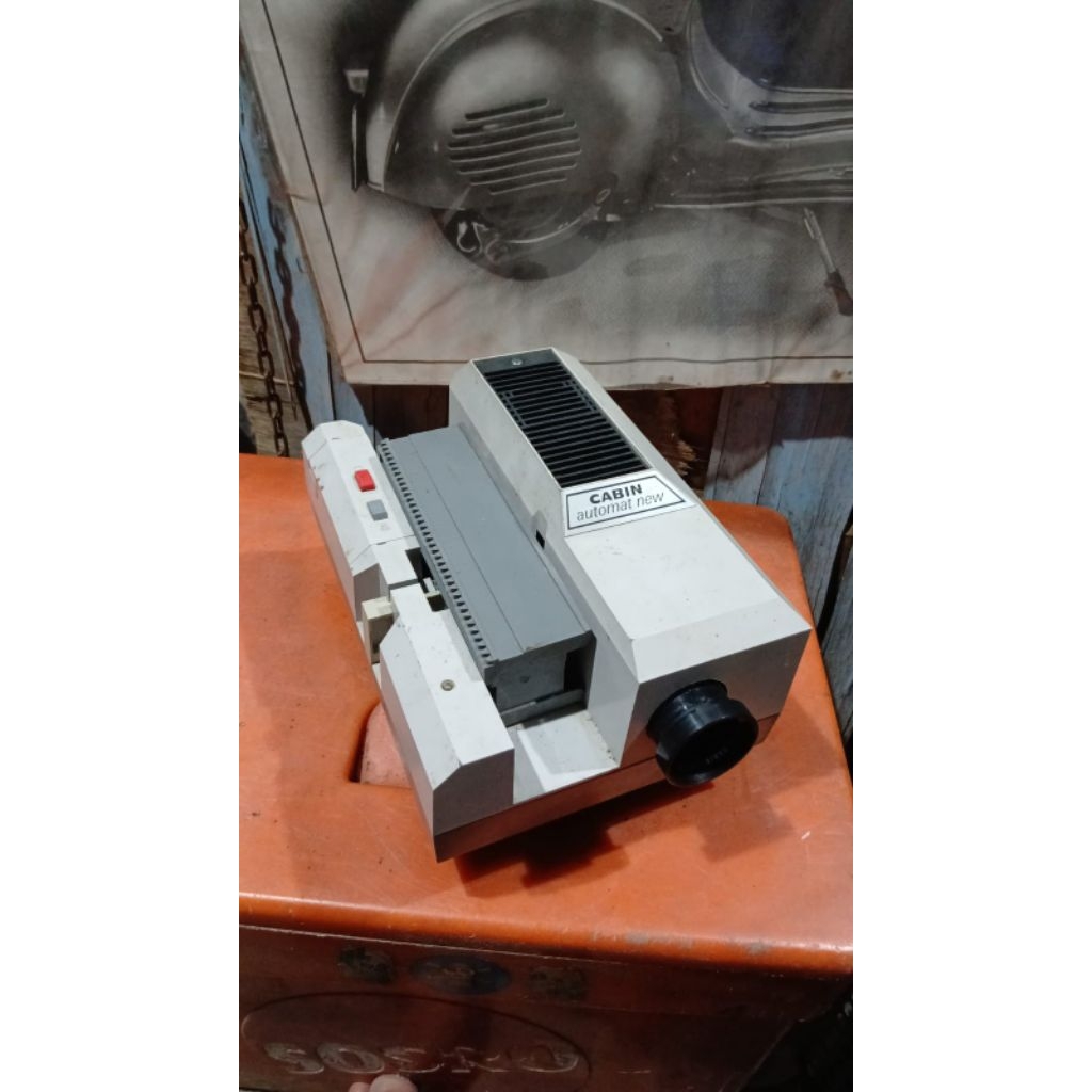 proyektor 255rb jadul antik kuno lawas vintage display anggap mati