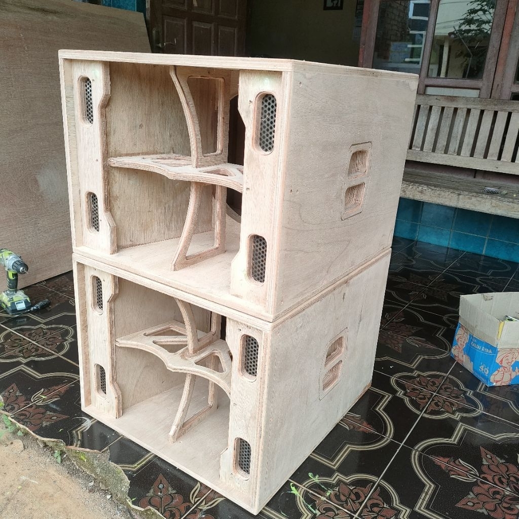 BOX ANAK GAJAHAN 15 INCH UK 60-55-50