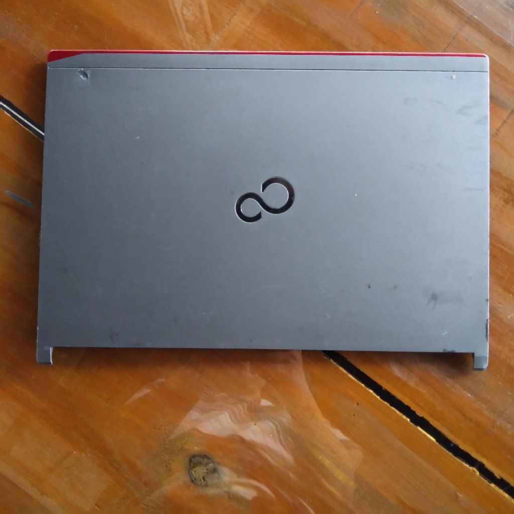 casing cover lcd laptop Fujitsu E736