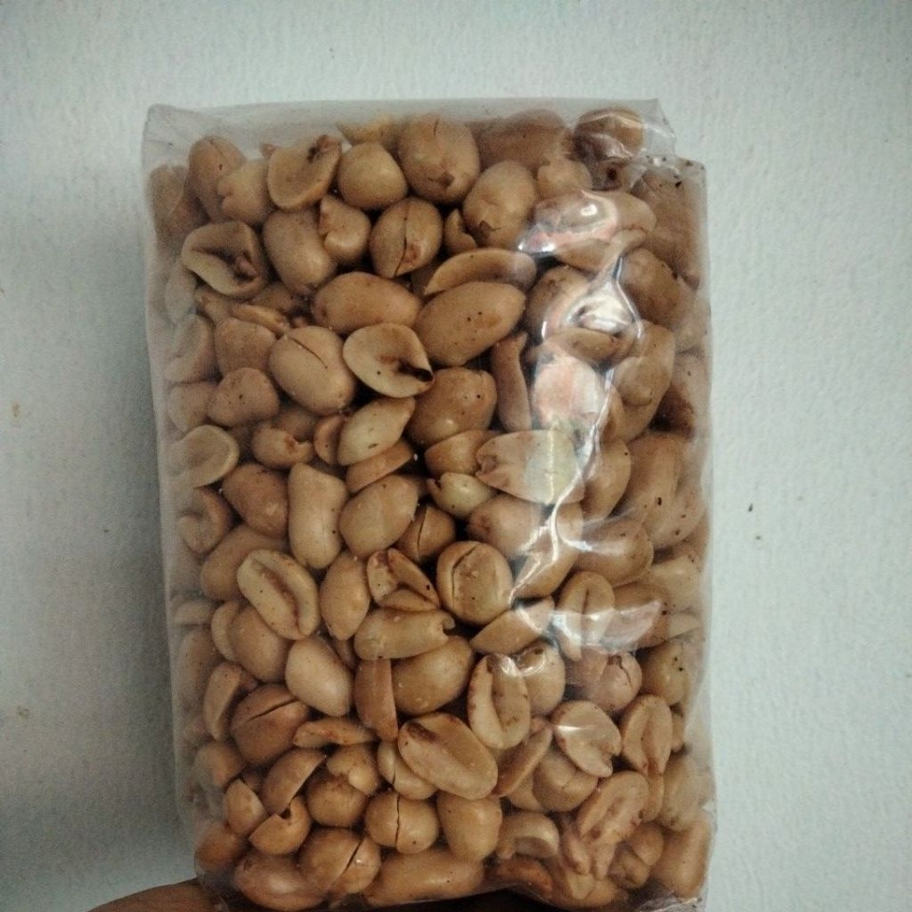 kacang tanah kupas goreng gurih bawang