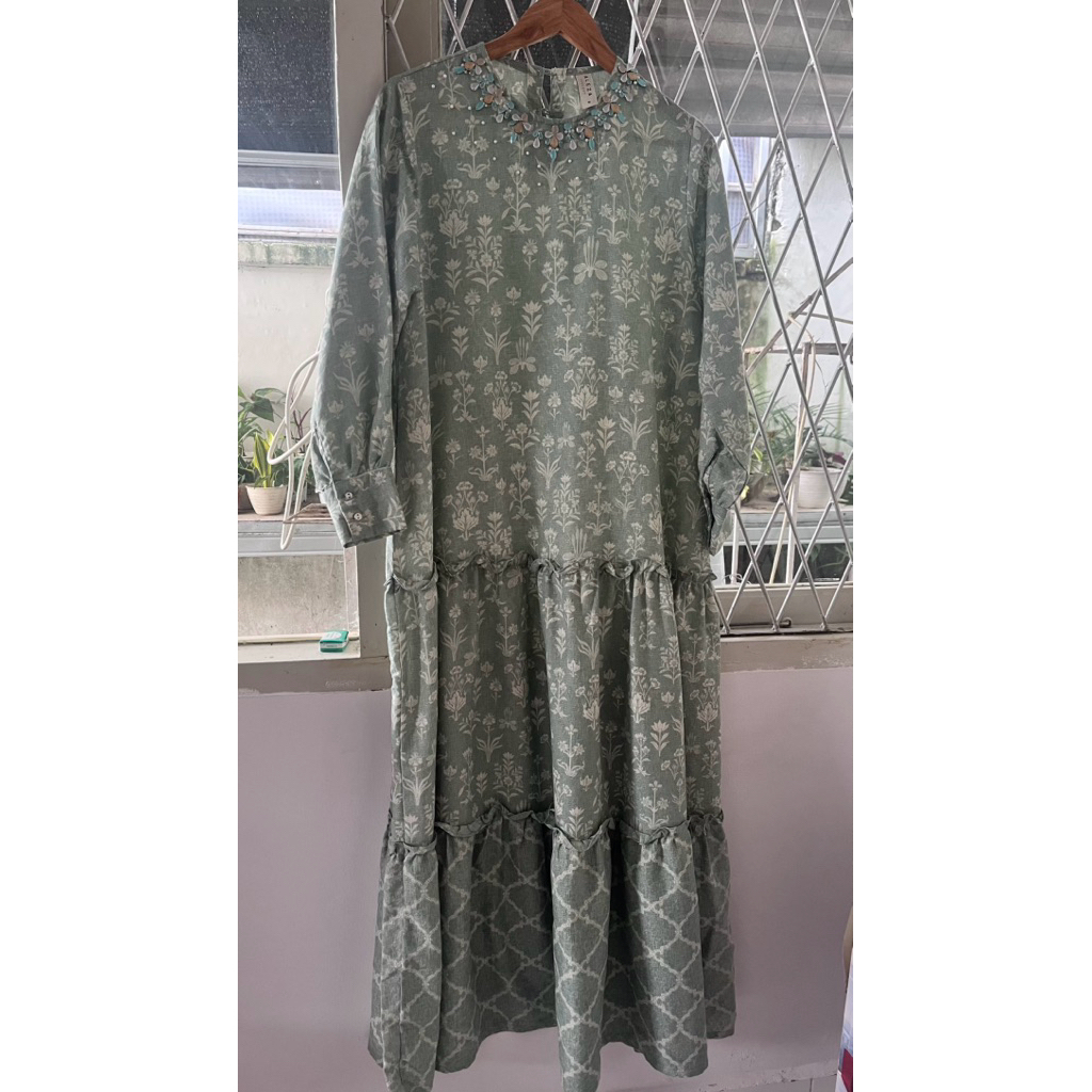 Dress Aleza Preloved