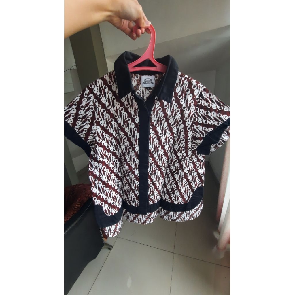 Batik Perempuan by Roemah Batik