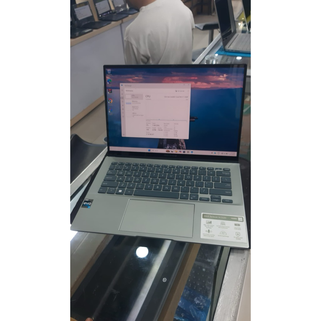 zenbook14