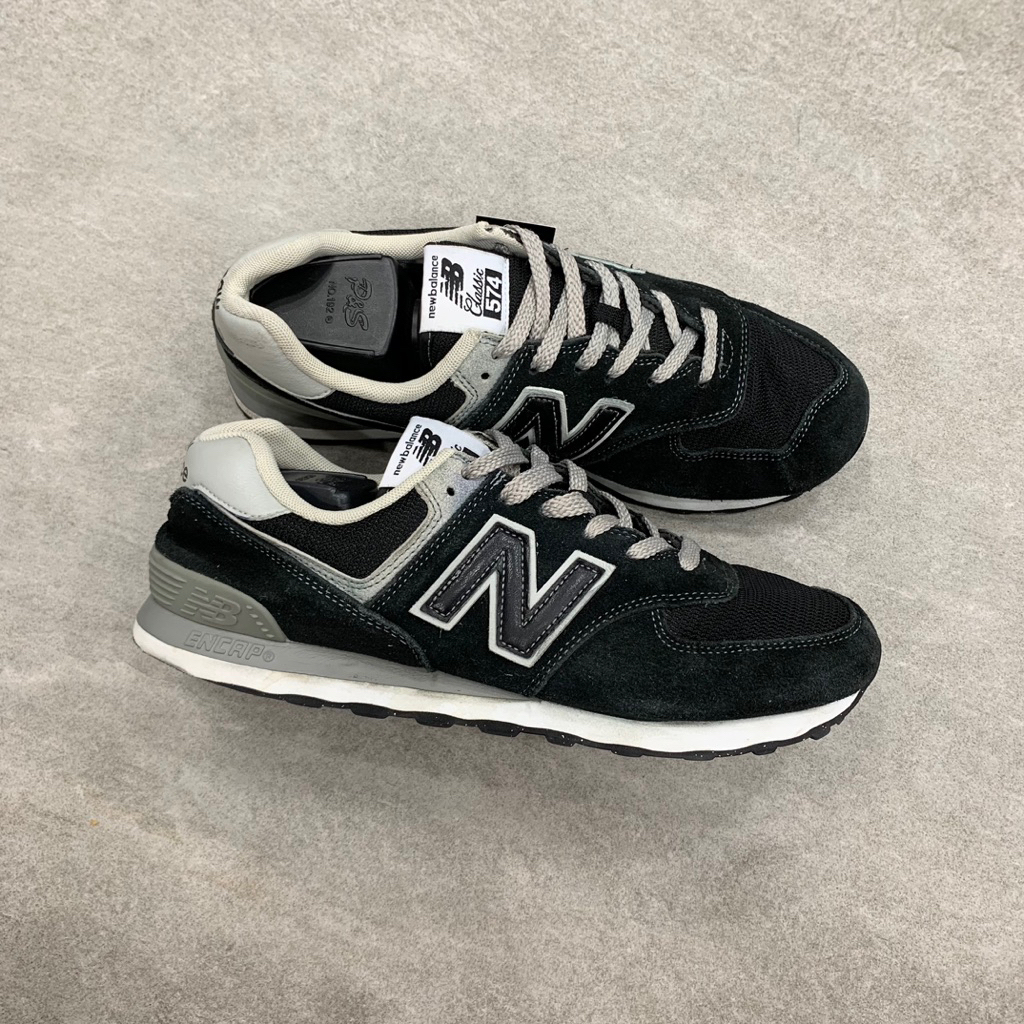 New Balance 574 Black Grey