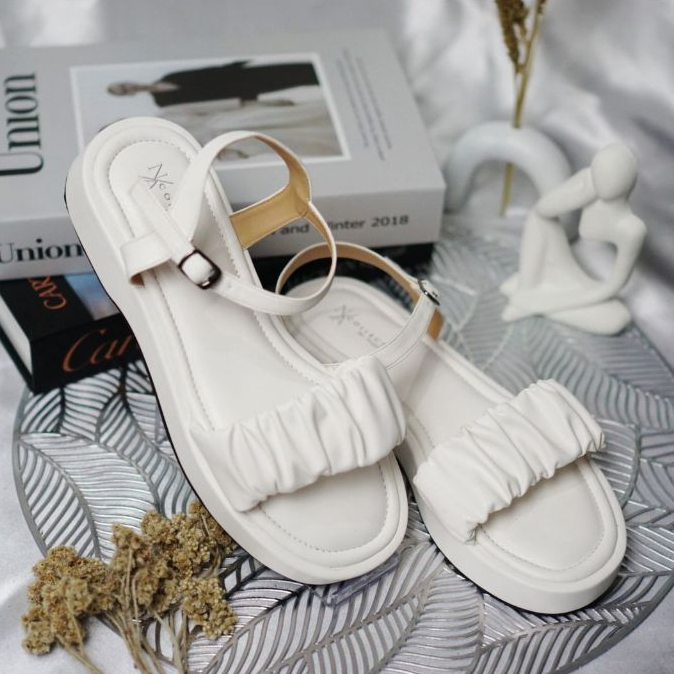 NAC-Greta Series White Sandal Wanita