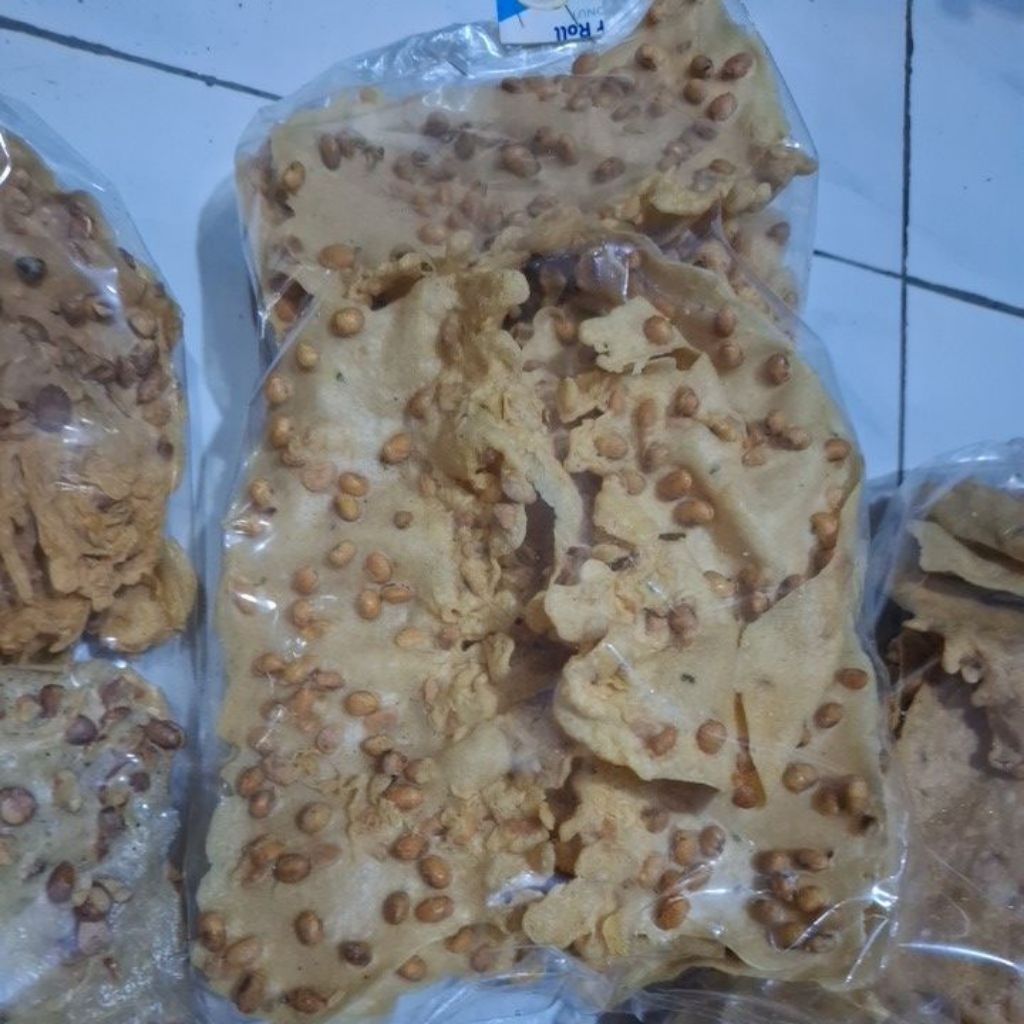 peyek kripik tempe makanan