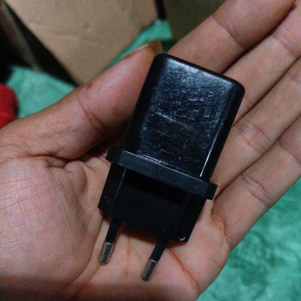 charger aukey original