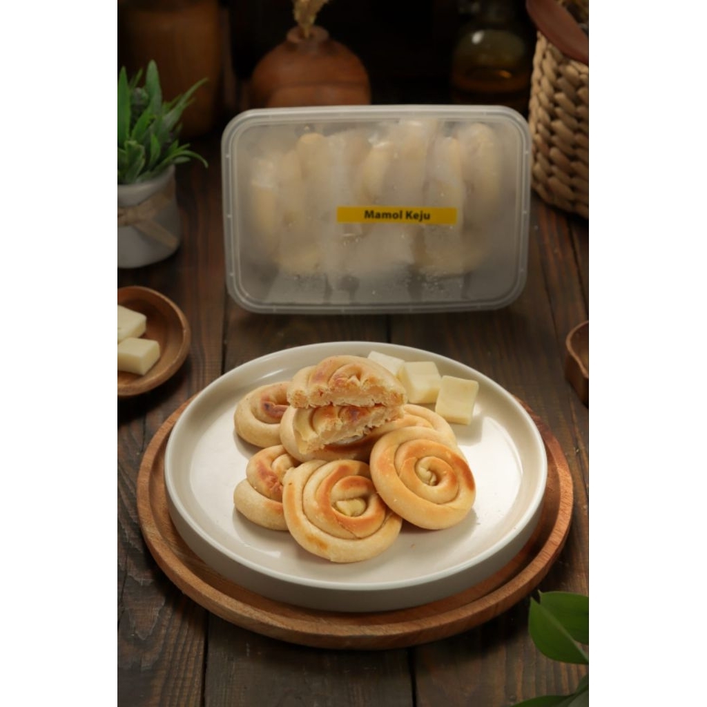 Mamol coklat dan keju / frozen food mamol