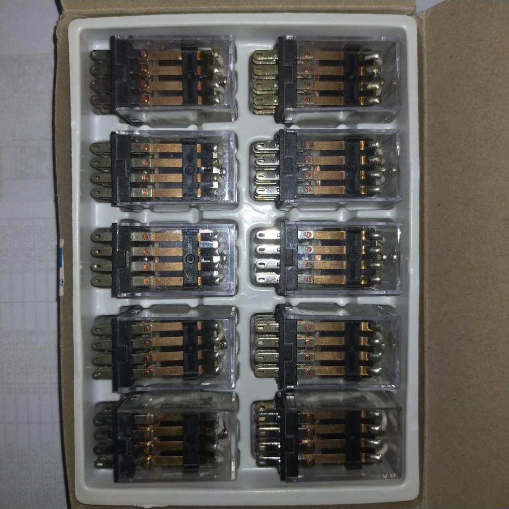 relay Omron MY4 110vac / relay merek Omron 110v my4