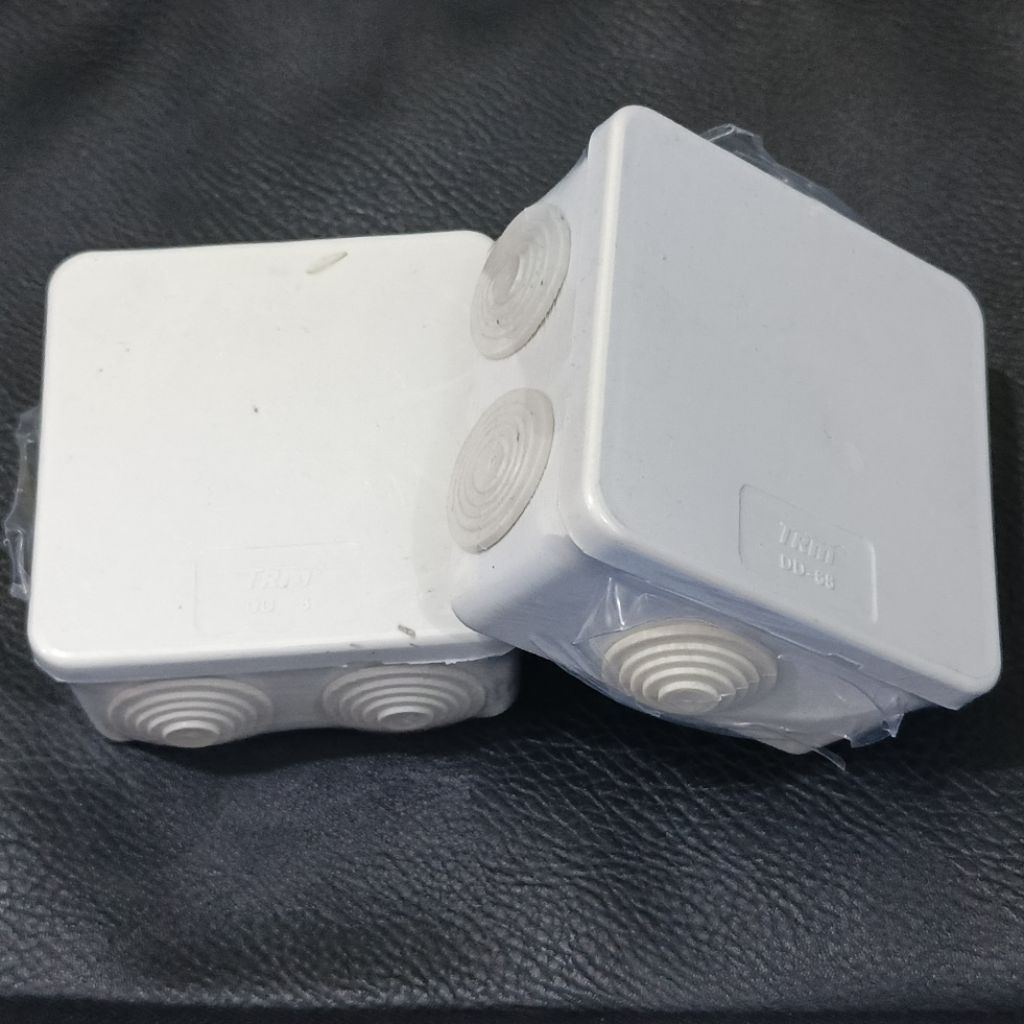 Duradus Dorados Putih 86,2 × 86,2cm