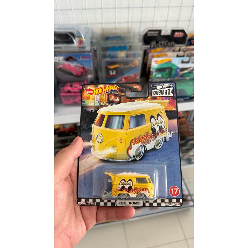 hotwheels kool kombi moon eyes boulevard