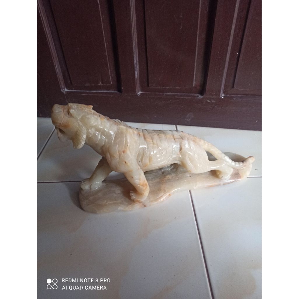 patung harimau ular cobra batu onik