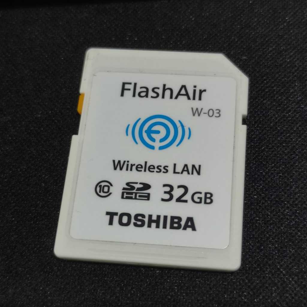 TOSHIBA Memori SDHC WiFi Flash Air 32GB Wireless Fungsi Normal Original 100%