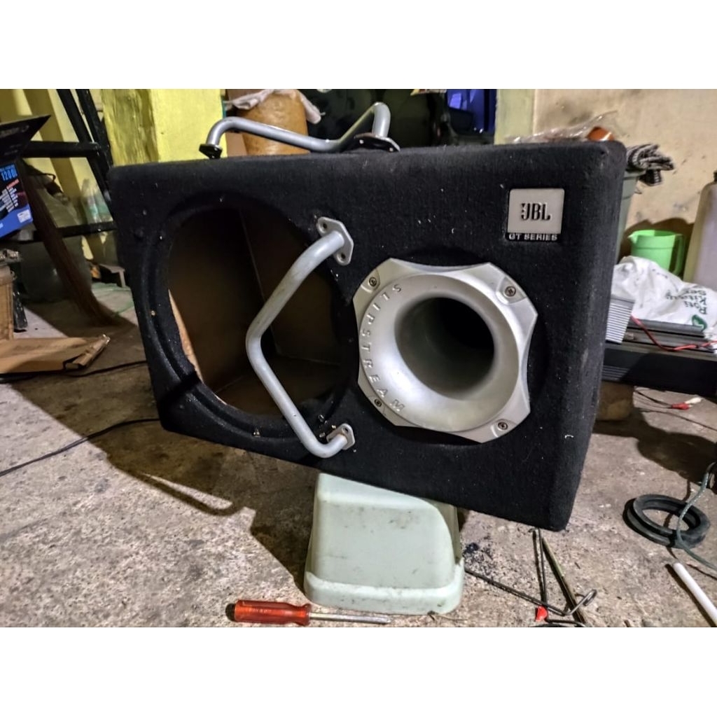 box copotan subwoofer aktif jbl