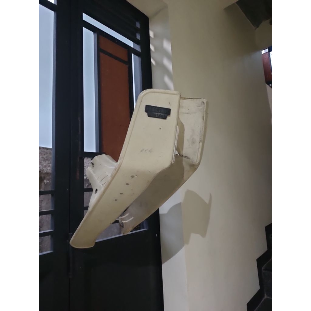 Sayap Suzuki Bravo RC100 Original Gading