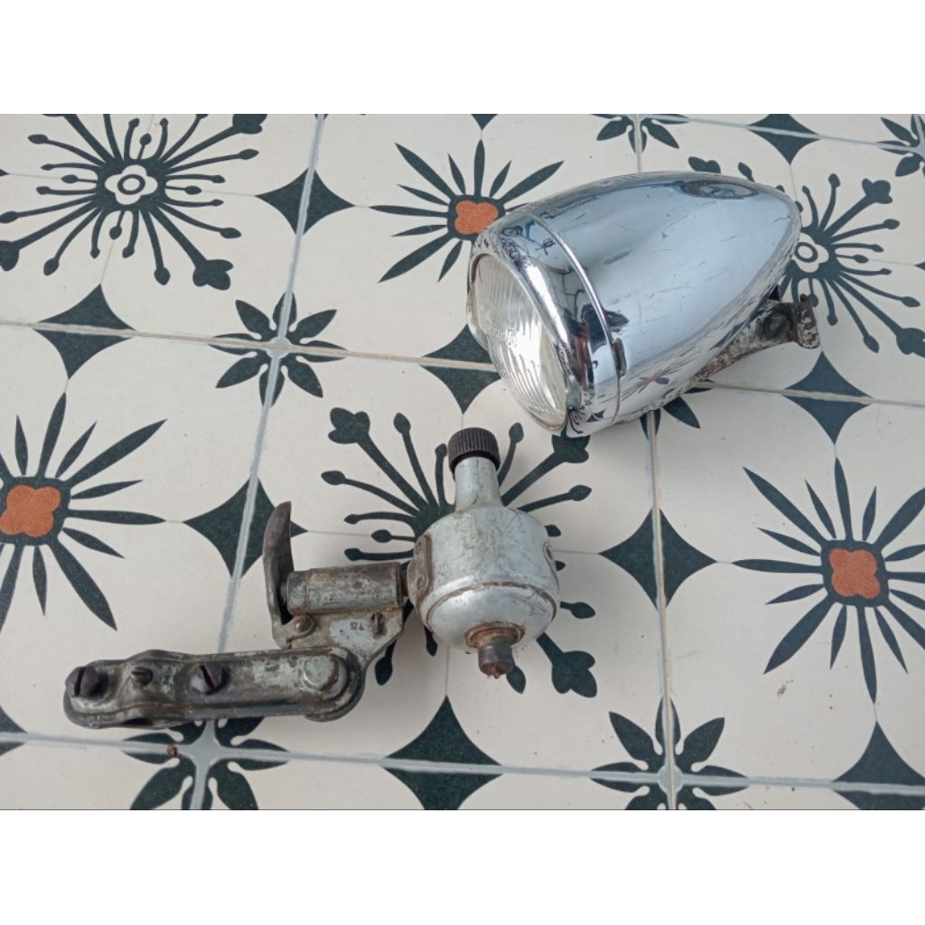Lampu Bosch - lampu sepeda onthel-set dengan dinamo original
