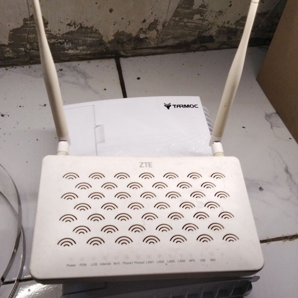 ROUTER ZTE ZXHN F609 BEKAS NON ADAPTER