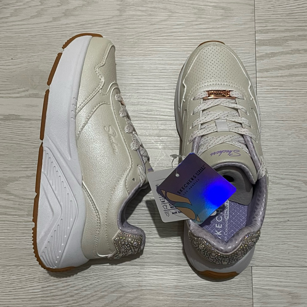 Skechers UNO Lite HI Pearl Shoes ©Shanovate