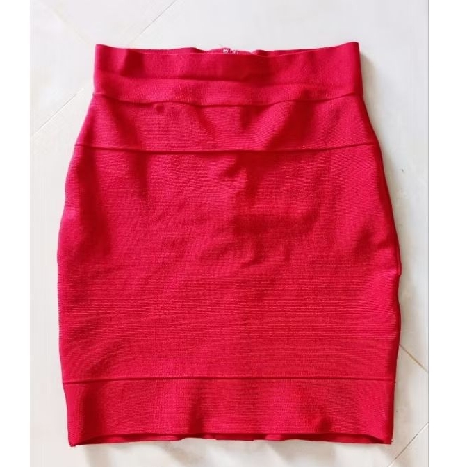 Rok Pendek Herve Leger