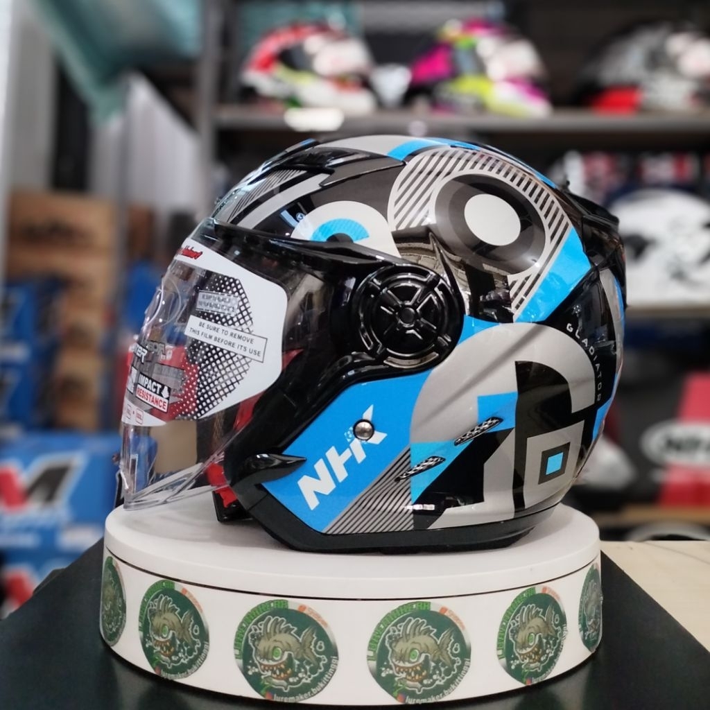 HELM NHK GLADIATOR MOTIF CIRCLE BOX BLACK BLUE DOUBLE VISOR