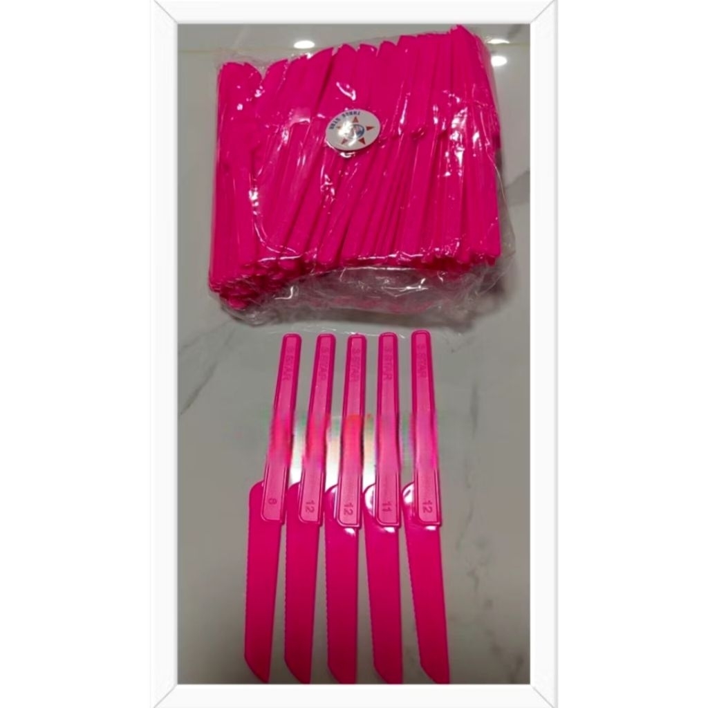 >ADA HARGA GROSIR< (ISI 100PCS) Pisau Kue Plastik Warna Pink / Pisau Kue brownies Kecil - Pisau Roti