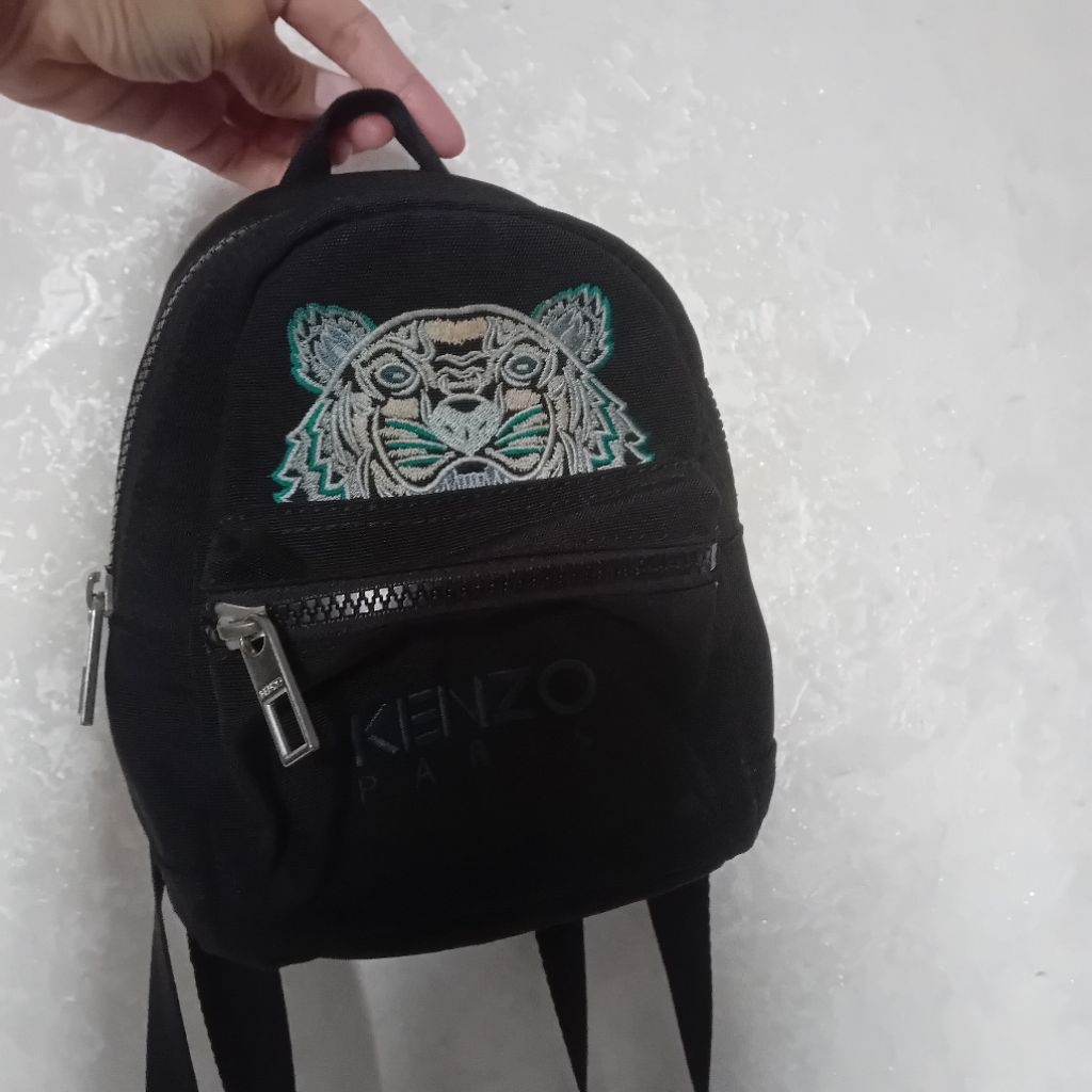 Preloved.Kenzo mini canvas black original